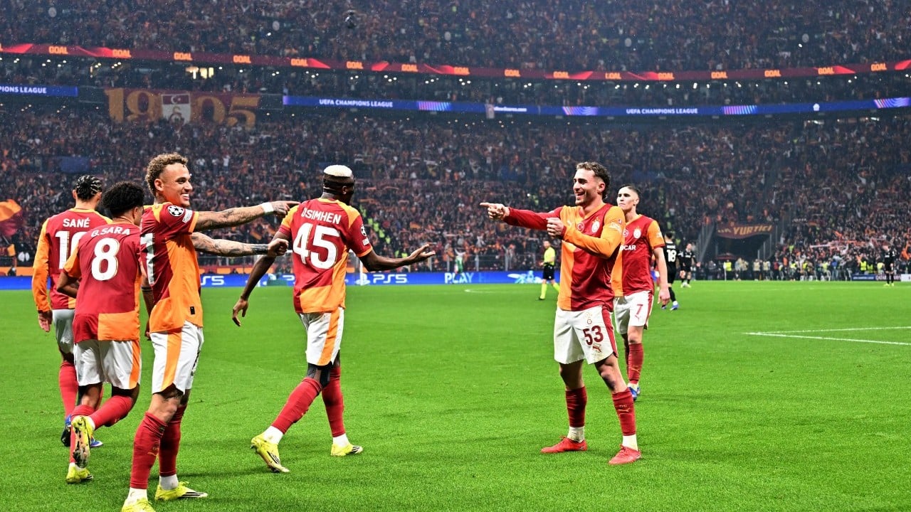 Foto - Müthiş zafer sonrası... Okan Buruk ilk 11'den tam 4 futbolcuyu kulübeye gönderiyor!