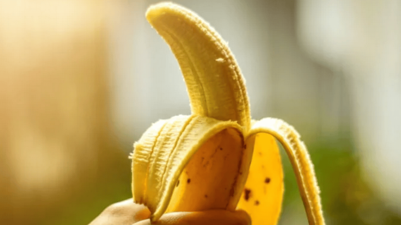 Foto - Muz yerken büyük hata uzmanı uyardı: Onları çöpe sakın çıkarmayın! Bunu bize hiç böyle anlatmadılar demeyin