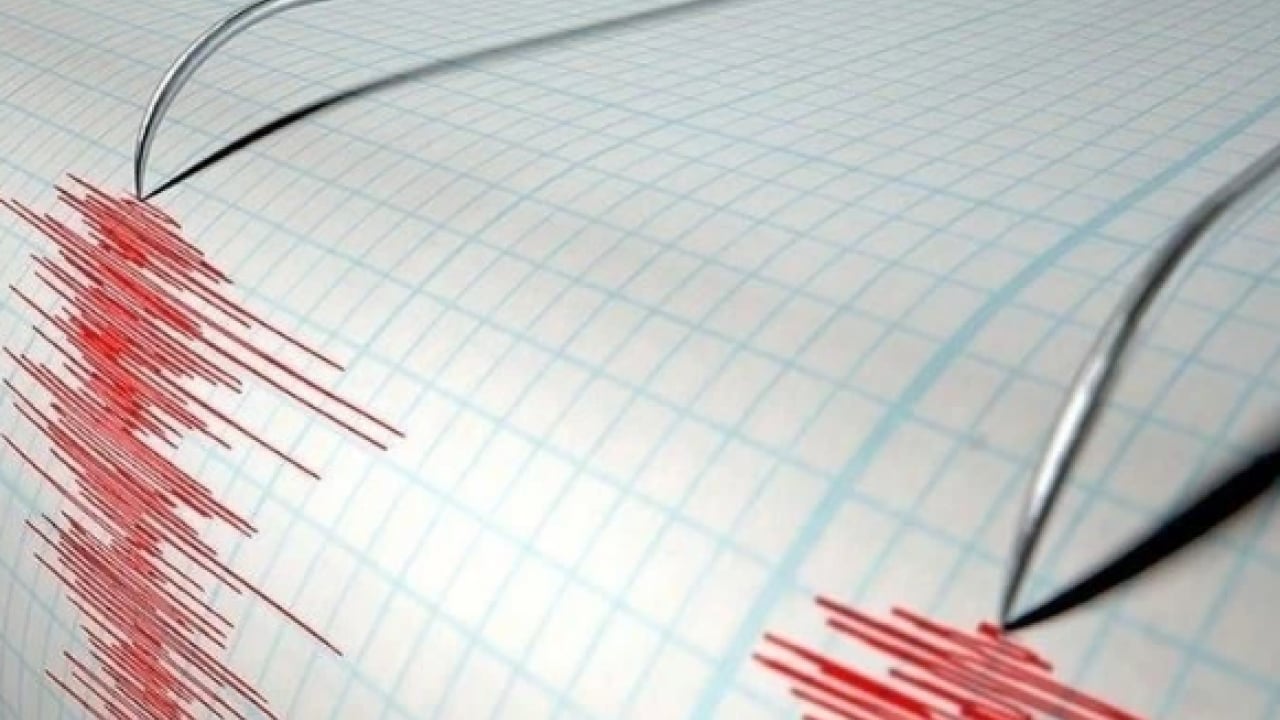 Foto - Naci Görür’den 4,7 deprem sonrası korkutan açıklama! ‘Çok daha büyük deprem olabilir'