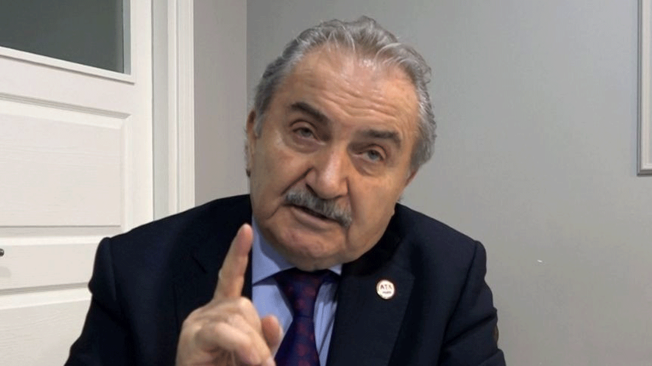 Foto - Namık Kemal Zeybek bile CHP’deki rezilliği itiraf etmek zorunda kaldı! ‘Bunu bilmeyen mi var kardeşim’