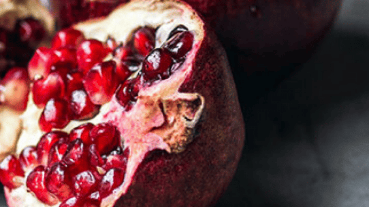 Foto - Nar kalp sağlığını destekleyen en iyi besin! 1 kaşık katmak yetiyor! Nar suyu: Çamaşır suyu gibi temizliyor