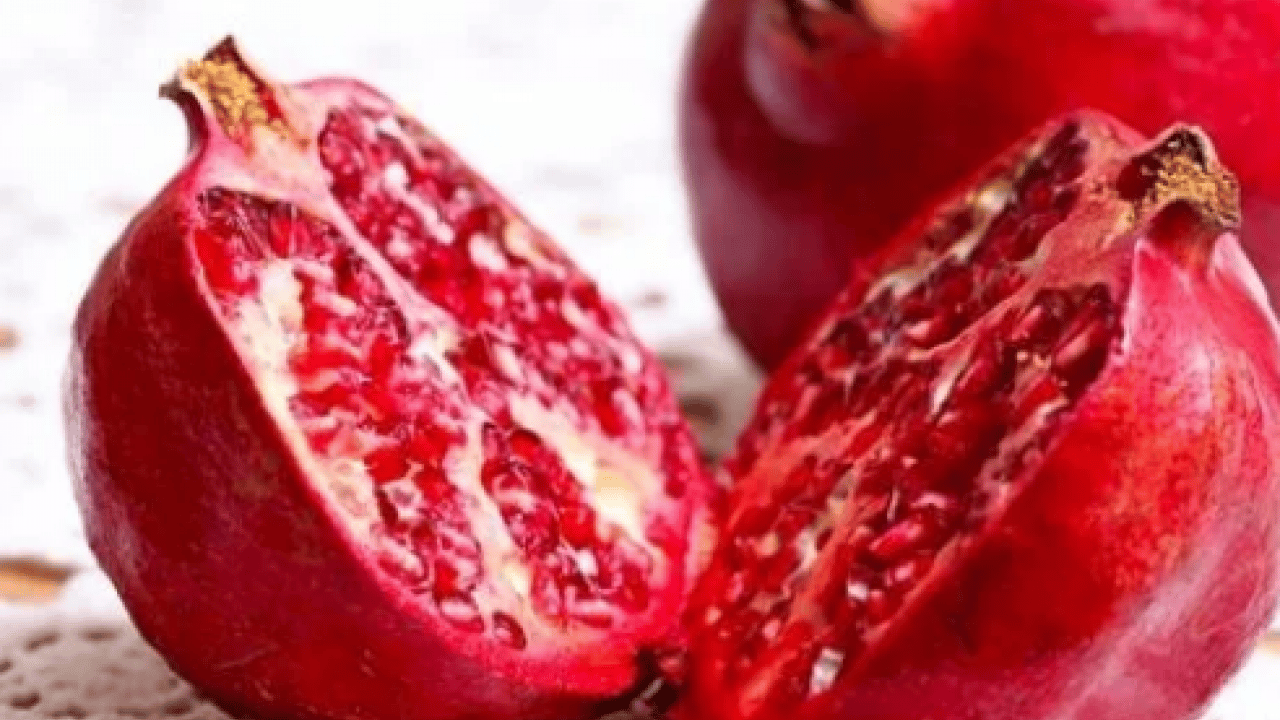 Foto - Nar kalp sağlığını destekleyen en iyi besin! 1 kaşık katmak yetiyor! Nar suyu: Çamaşır suyu gibi temizliyor