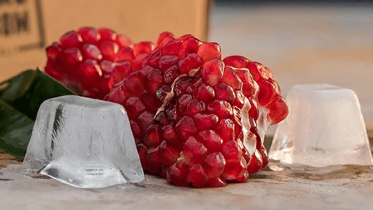 Foto - Nar kalp sağlığını destekleyen en iyi besin! 1 kaşık katmak yetiyor! Nar suyu: Çamaşır suyu gibi temizliyor