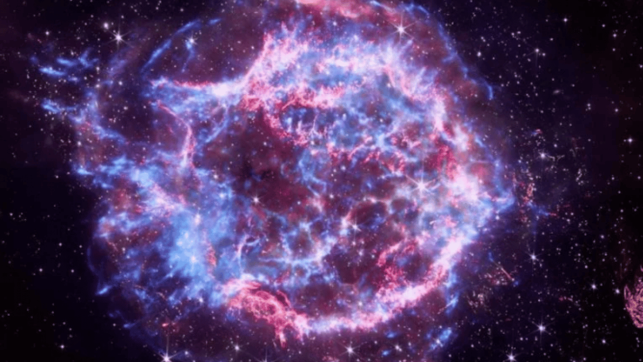 Foto - NASA paylaştı: İşte uzaydaki 4 gizemli fabrika!