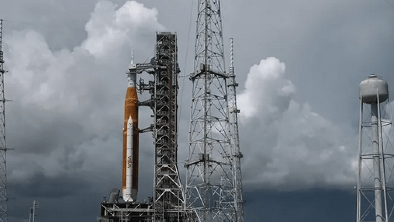 Foto - NASA tüm dünyaya ilan etti! Ay'a dönüş programının ilk mürettebatlı uçuşu nisanda yapılabilecek