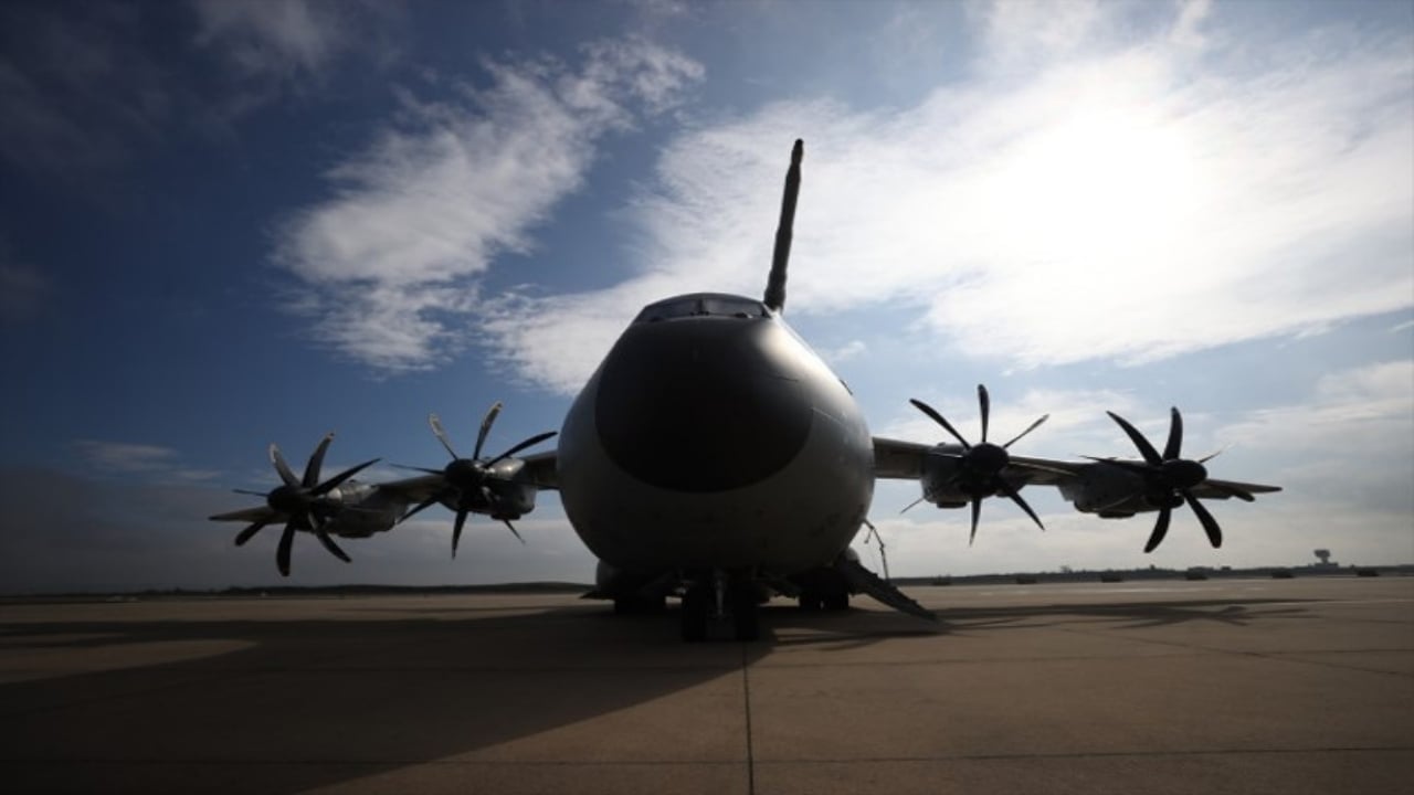 Foto - "Nasıl savaşacaksak öyle hazırlanırız" dedik, Türk’ün gücünü bütün dünyaya gösterdik! NATO paylaştı, Mehmetçik Avrupa’nın aklını aldı