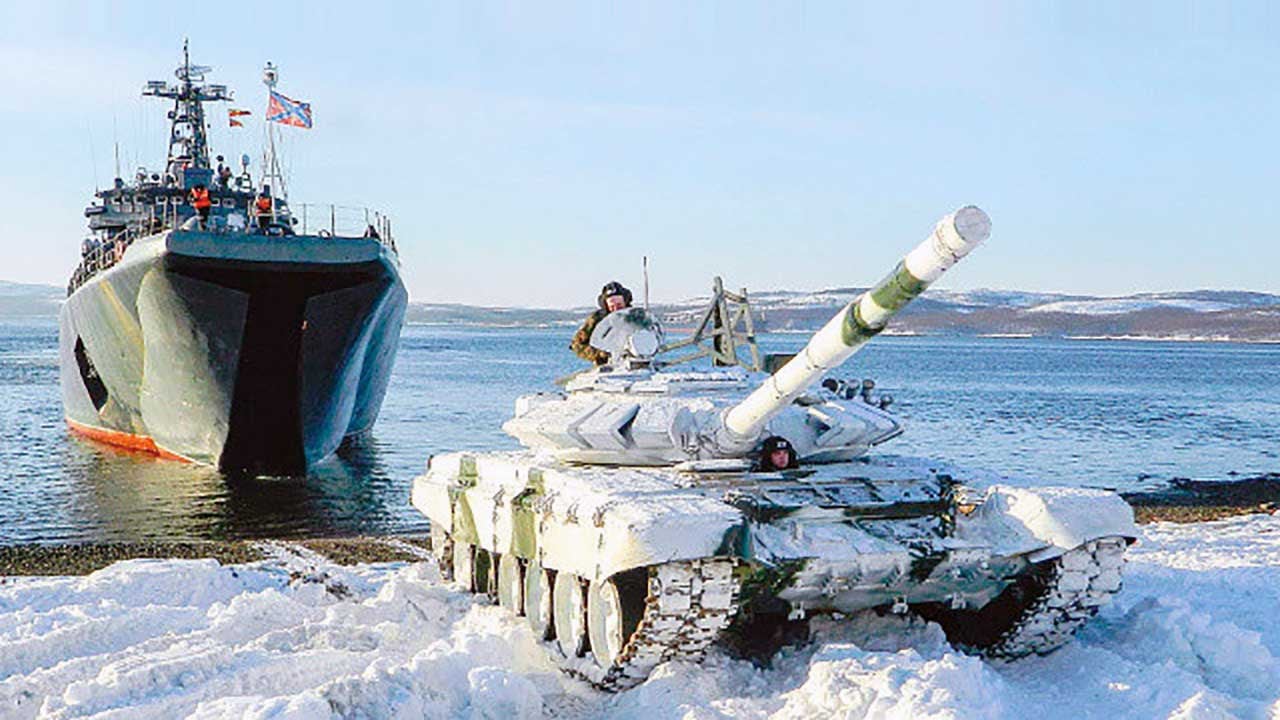 Foto - NATO komutanı petrol ve maden dolu bölgeye dikkat çekti! Rusya ve Çin uyarısında bulundu