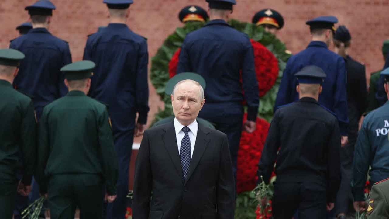 Foto - NATO üyesi ülkeyi böyle uyardılar: Haberiniz olsun, Putin vuracak!