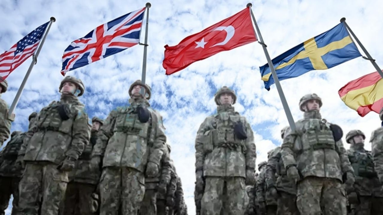 Foto - NATO’ya sunulan düşük maliyetli teklif, eteklerini tutuşturdu: Türkiye bizi resmen felç ediyor