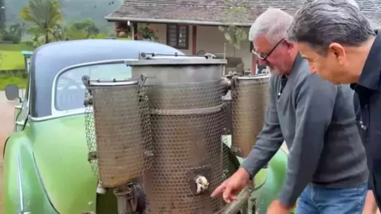 Foto - Ne benzin ne gaz ne de elektrik! Yarım asırdır trafikte olan bu aracın yakıtı bambaşka