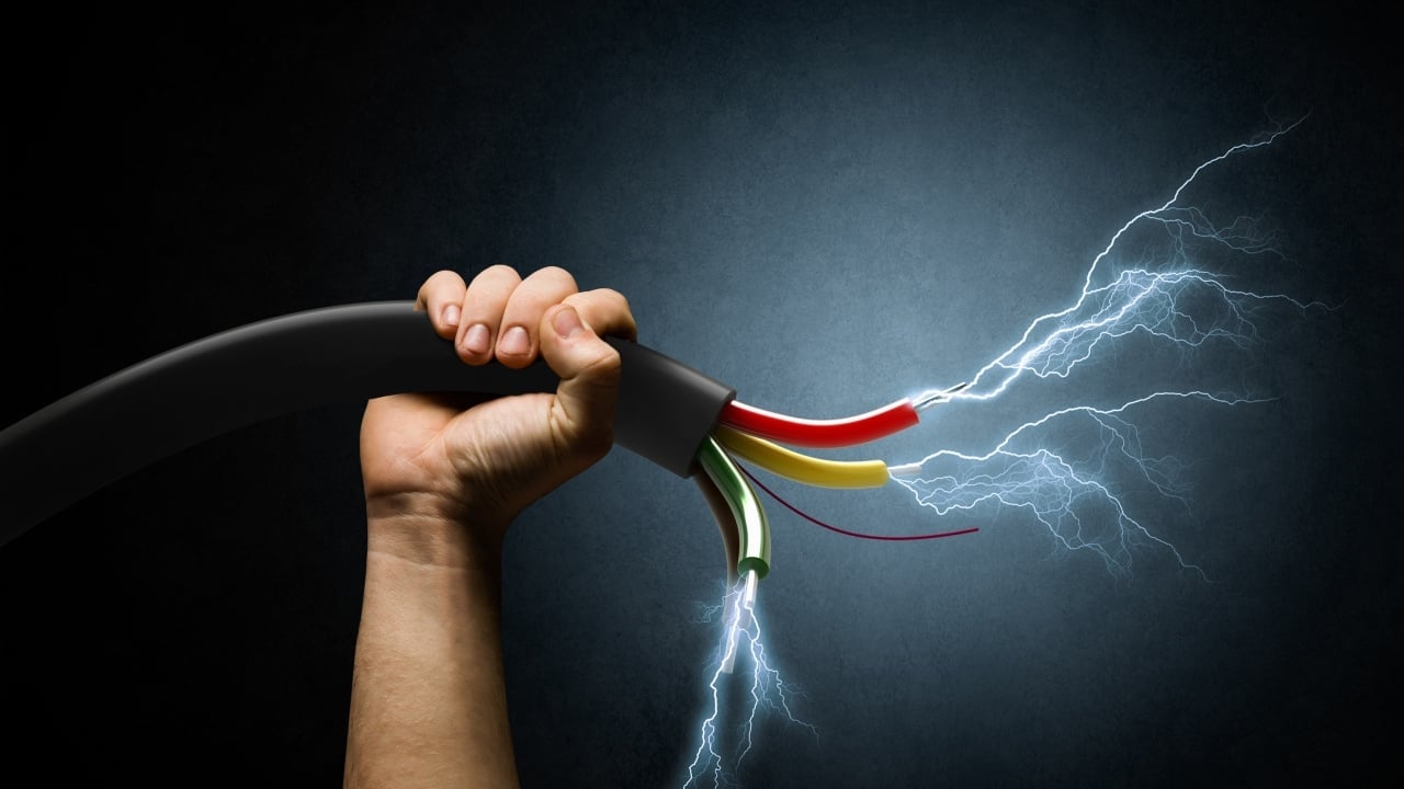 Foto - Ne buzdolabı ne çamaşır makinesi ne şarj cihazları! Bakın şimşekli havada hangi alet risk: Asılsız değil diyerek açıkladı!