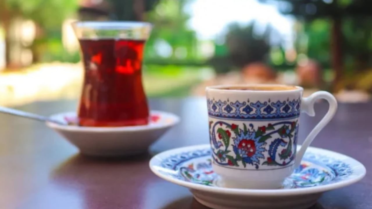 Ne çay ne kahve! Türkiye'nin en iyi içeceğini seçtiler!