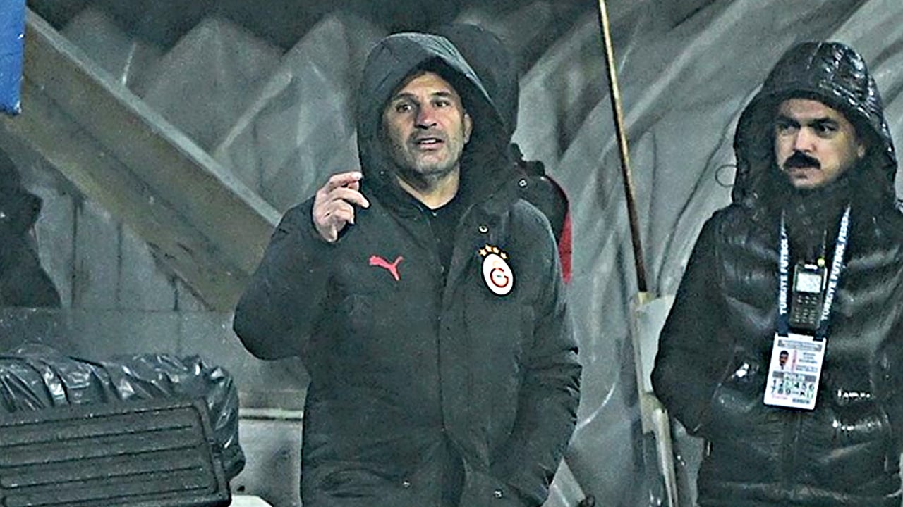 Foto - Ne diyeceği merak ediliyordu ve süper atak başladı!