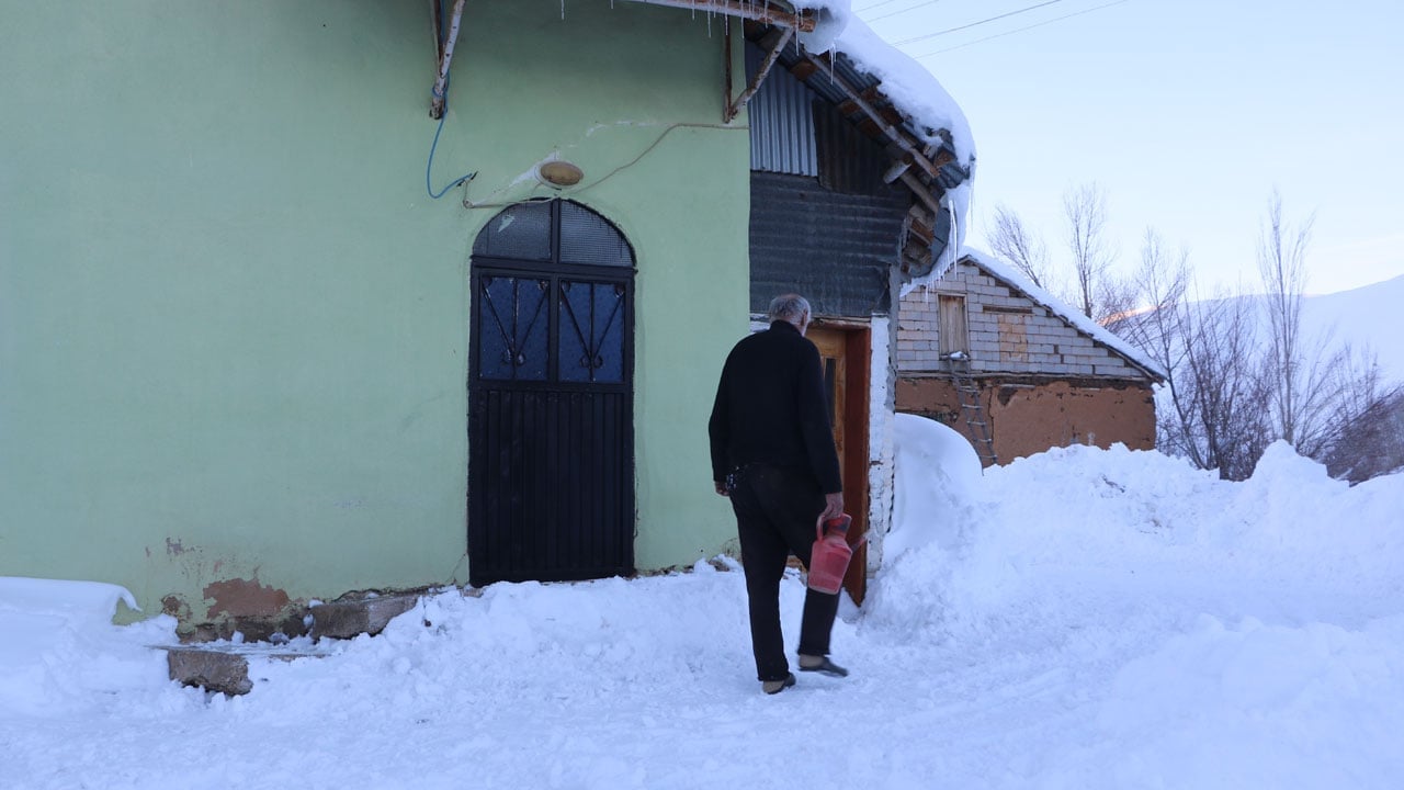 Foto - Ne mutfağı var ne banyosu! Tek odada hayatta kalma mücadelesi
