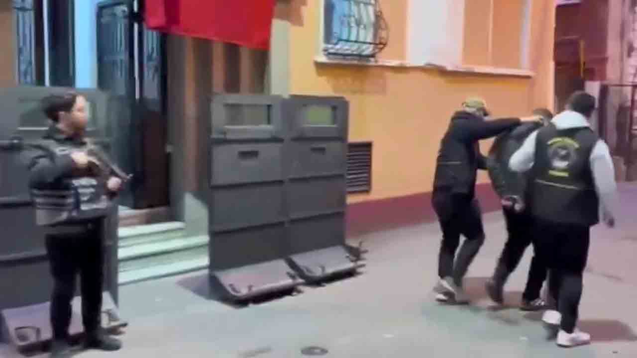 Foto - Ne olduğunu bile anlayamadı: Alkoliklerin iradesinin nasıl yok olduğunun ispatı