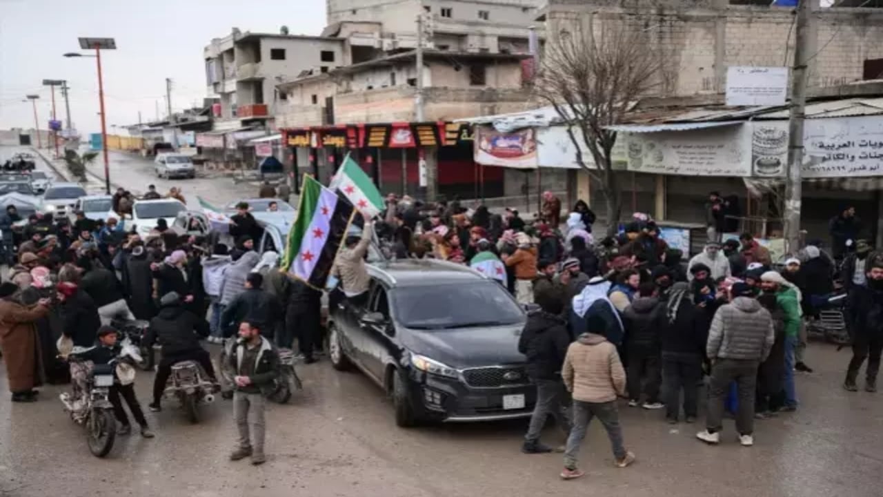 Foto - Ne olduysa 44 saatte oldu! Herkes Şara’yı konuşuyor ama, Suriye’de PKK’yı silen adam bakın kim çıktı?