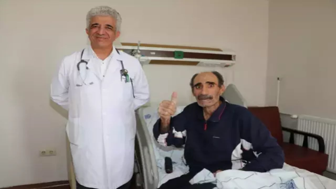 Foto - Nefes darlığı şikayetiyle gitti, akciğerinden çıkan şey 30 yıllık cerrahın bile ağzını açık bıraktı