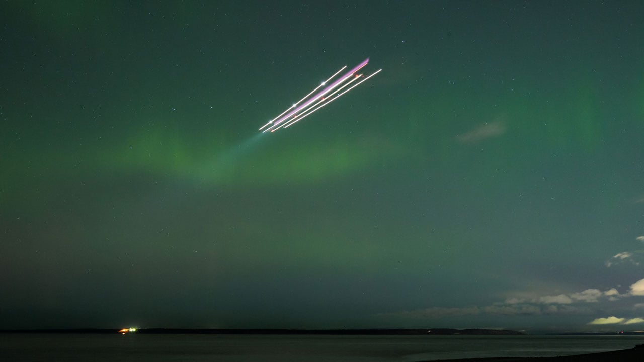 Foto - Nefes kesen görüntü! Anchorage semalarında kuzey ışıkları dans etti
