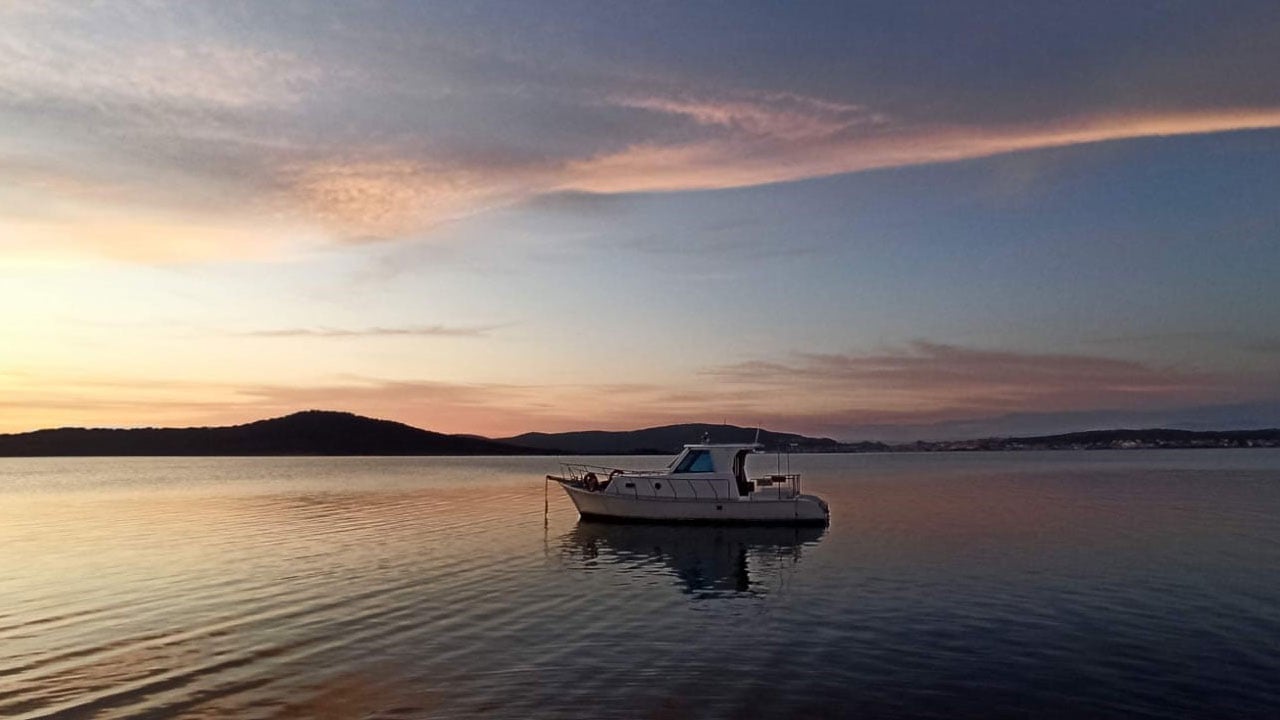 Foto - Nefes kesen manzara! O ilimizde günbatımını izlemek isteyenler sahile akın etti