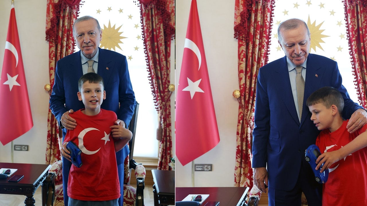 Foto - 'Nefret Etme, Kek Yap' diyerek gönüllere girmişti! Cumhurbaşkanı Erdoğan 12 yaşındaki İngiliz Joshua Harris’i kabul etti