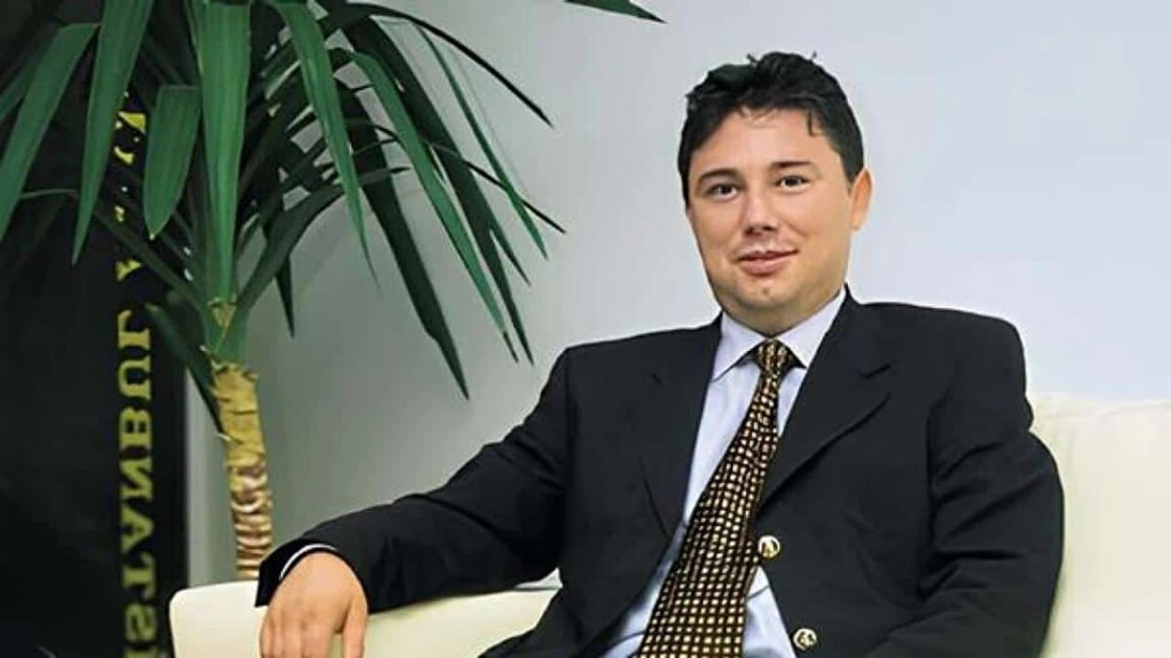 Foto - Neler dönmüş neler... Ünlü iş adamının halasının evinde 500 kilo altın yakalandı! Kilerde bulundu, "miras" dediler