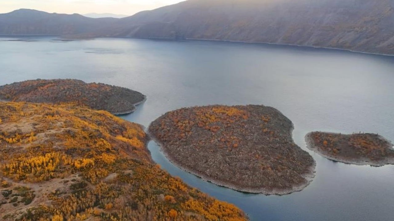 Foto - Nemrut Kalderası'ndaki sonbahar güzelliği hayran bıraktı