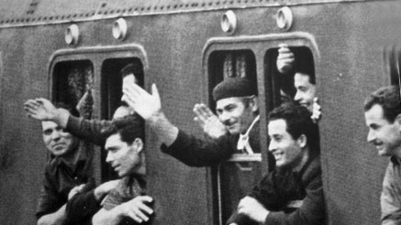 Foto - Nereden nereye! 1961’de babam gidiyordu şimdi TOGG