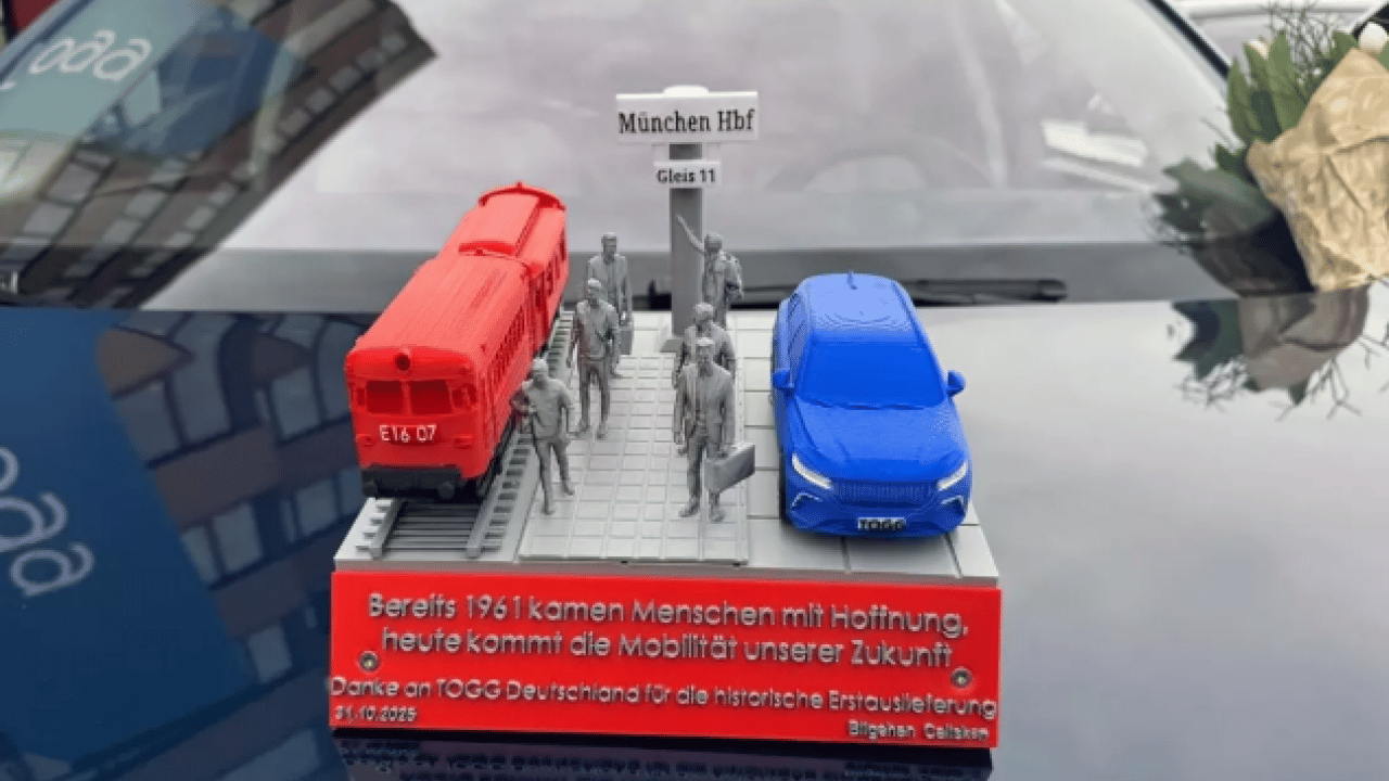 Foto - Nereden nereye! 1961’de babam gidiyordu şimdi TOGG