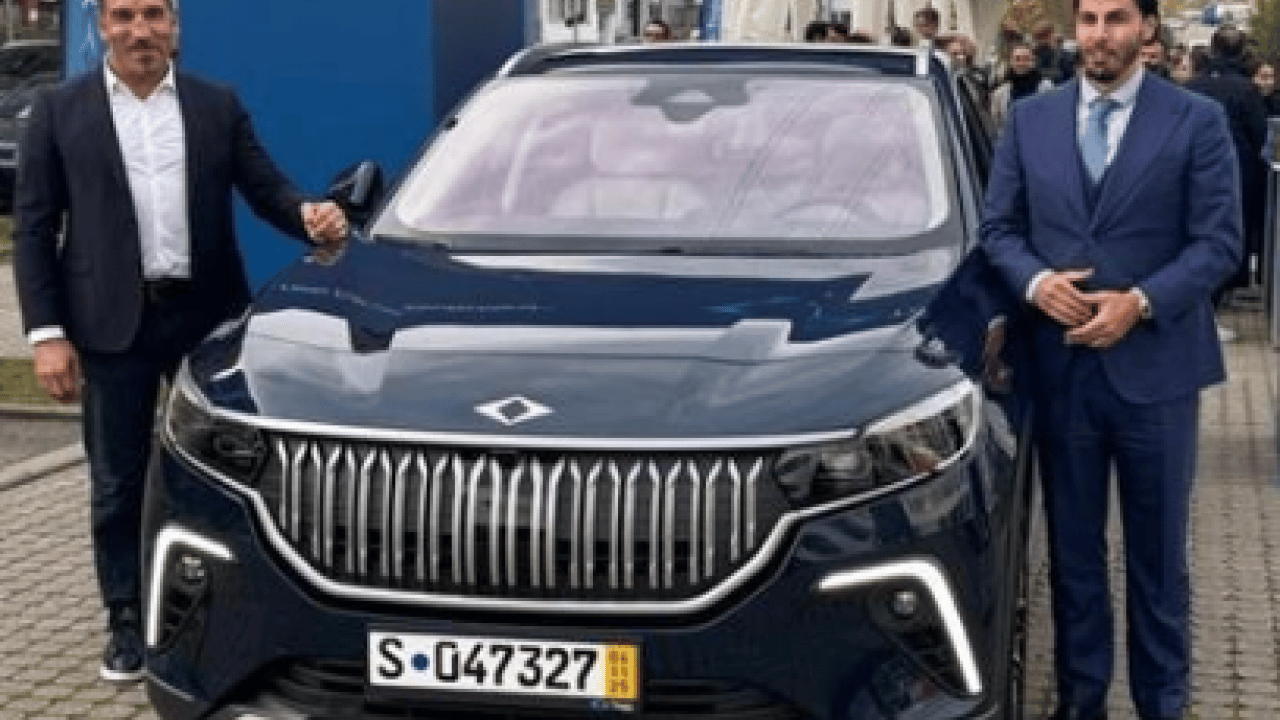 Foto - Nereden nereye! 1961’de babam gidiyordu şimdi TOGG