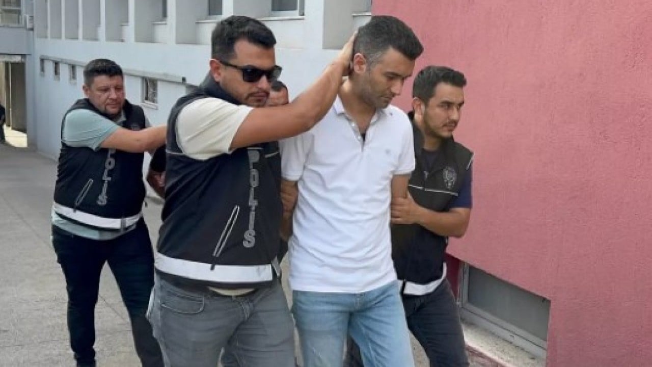 Foto - Nereye imza attığınıza dikka edin! Gerçeği öğrenince şok geçirdi!