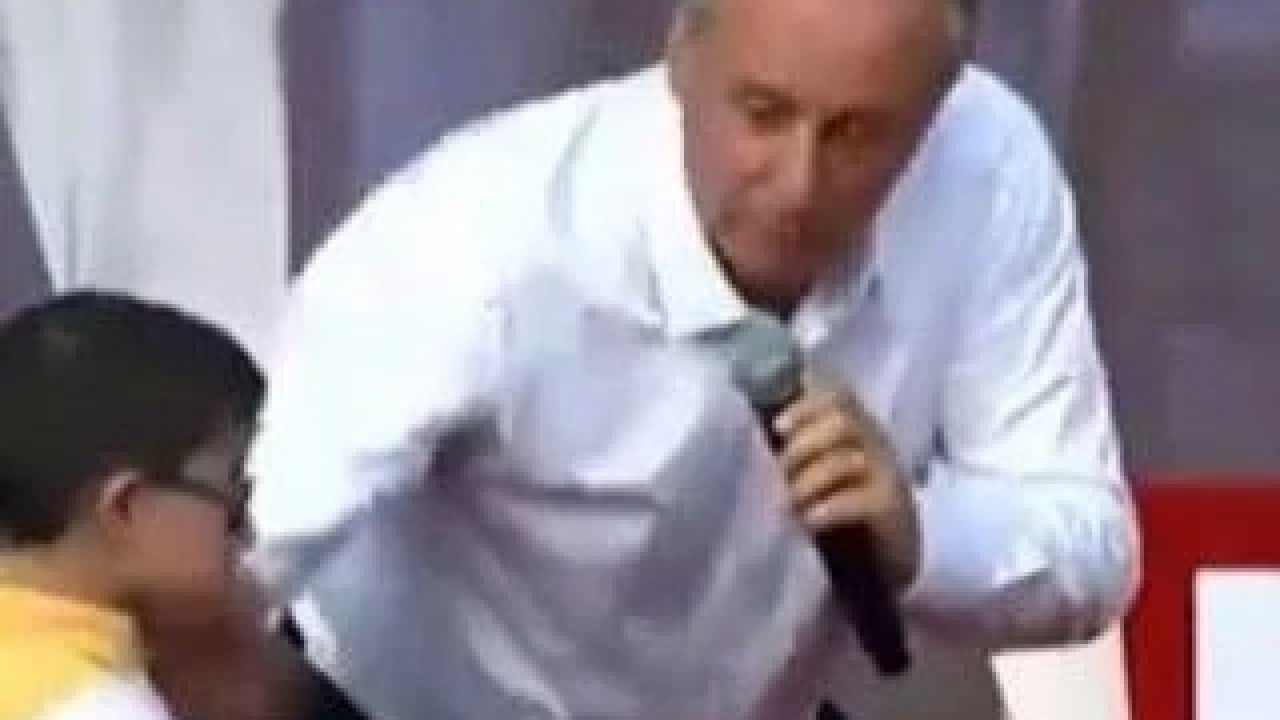 Foto - Nice liderlerin sendeletemediği Reis’i, o özel çocuk sendeletti