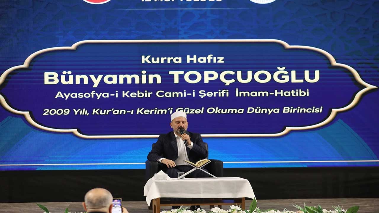 Foto - Niğde'de 111 hafız icazetini aldı! Gönülleri nurlandıran merasimde Kur'an ziyafeti yaşandı