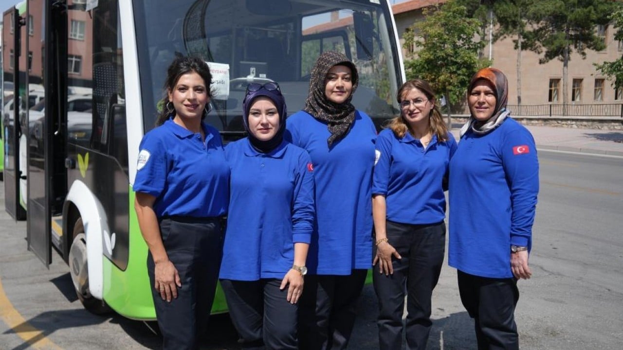 Niğde'de elektrikli otobüsler kadın şoförlere emanet