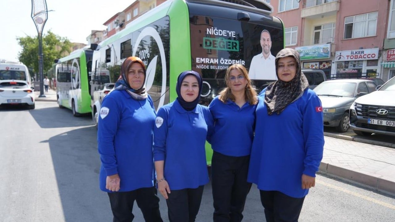 Foto - Niğde'de elektrikli otobüsler kadın şoförlere emanet