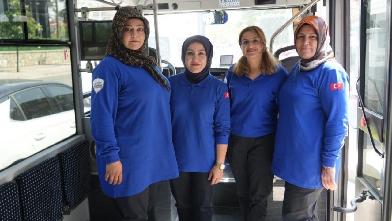 Foto - Niğde'de elektrikli otobüsler kadın şoförlere emanet