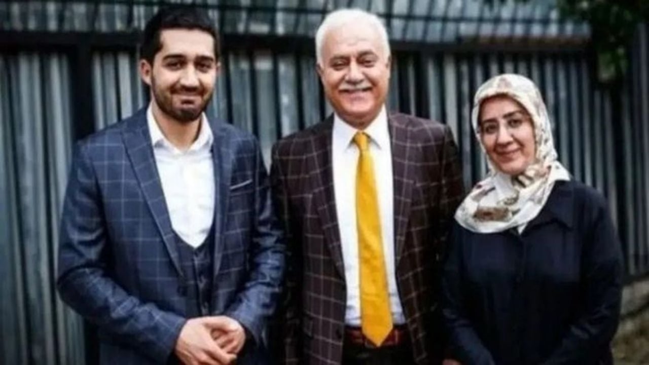Foto - Nihat Hatipoğlu’nun ilahiyatçı oğlundan sürpriz karar