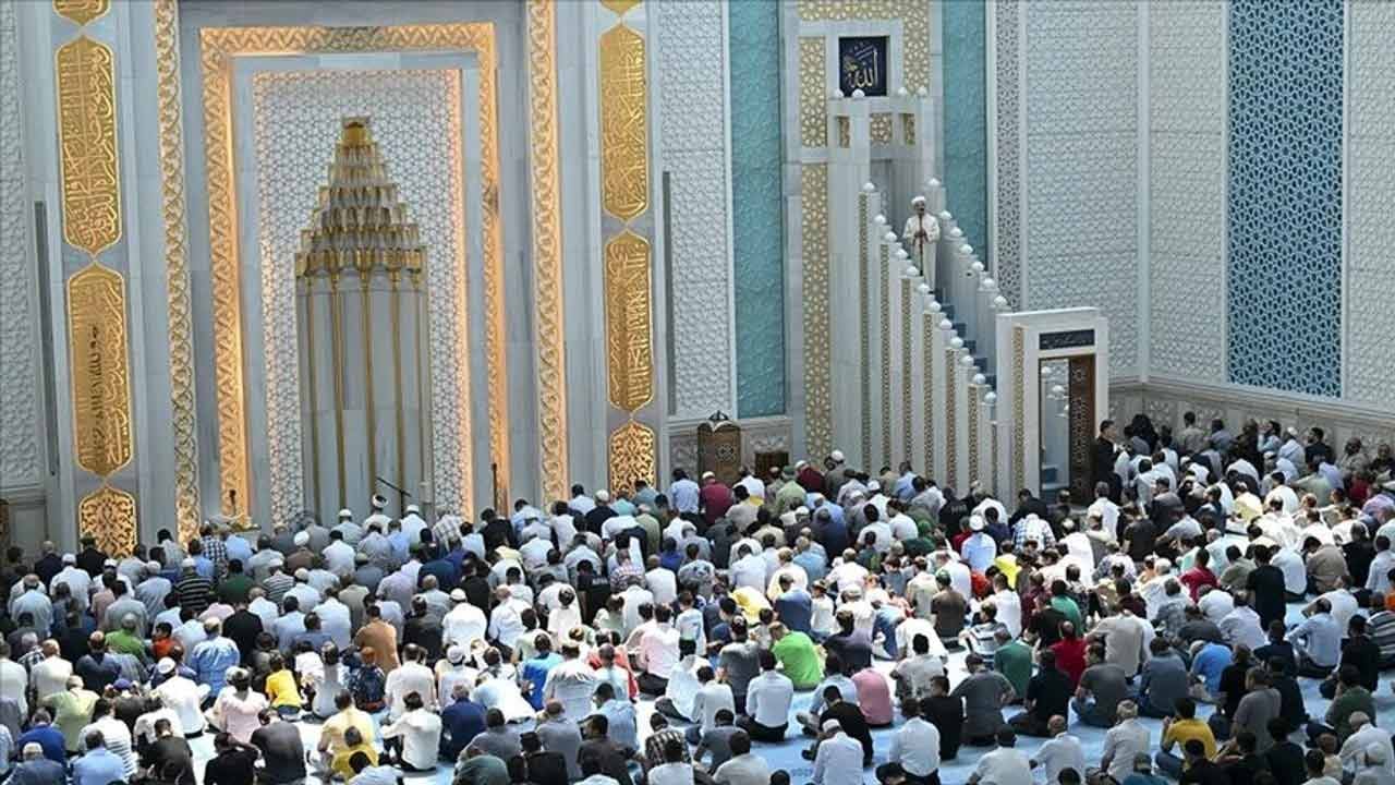 Foto - ‘Nikâhın en hayırlısı en kolay olanıdır!’ Cuma hutbesinde aileye vurgu