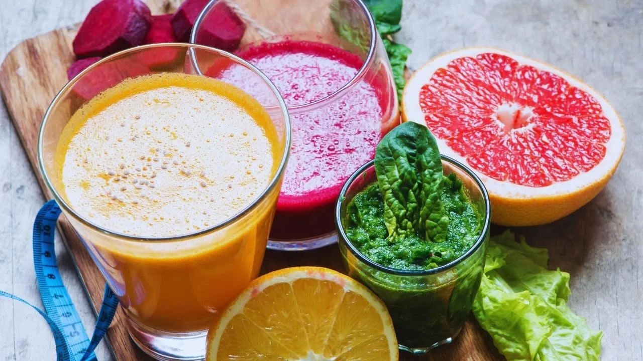 Foto - Nisan, Haziran ayına fit girin! Yarım limon: Yağ yakımını 3 katına çıkarıyor! Yağ yakan bahar detoksu şaşırtacak!