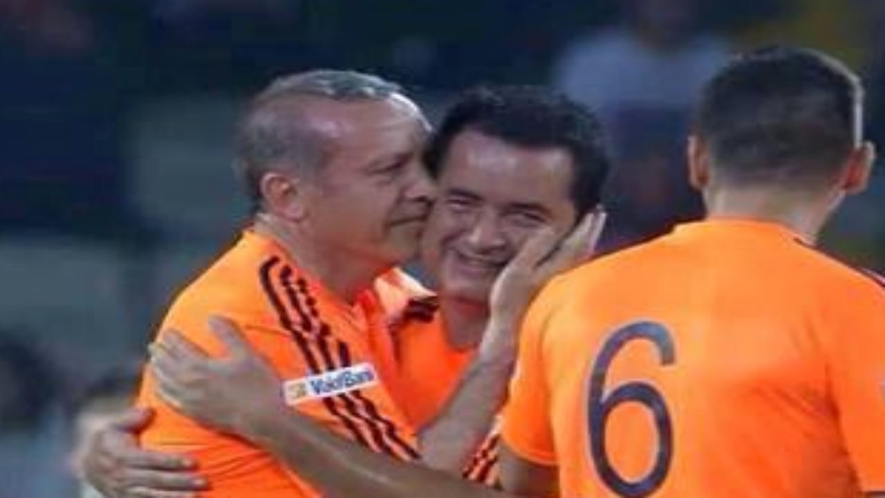 Foto - Normalde hiç yapmadığı şeyi yaptı! Tayyip Erdoğan-Acun Ilıcalı görüşmesinde herkes aynı detaya takıldı