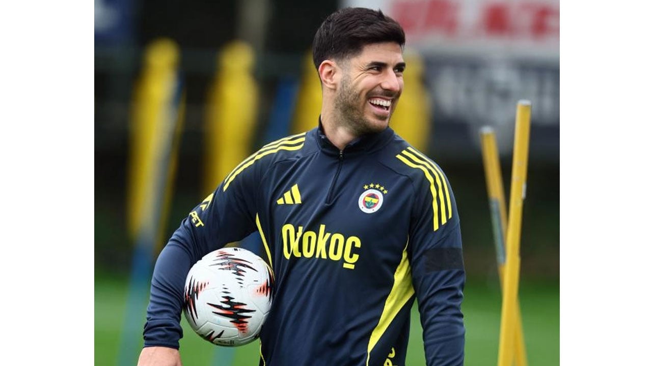 Foto - Nottingham Forest mesaisi başladı