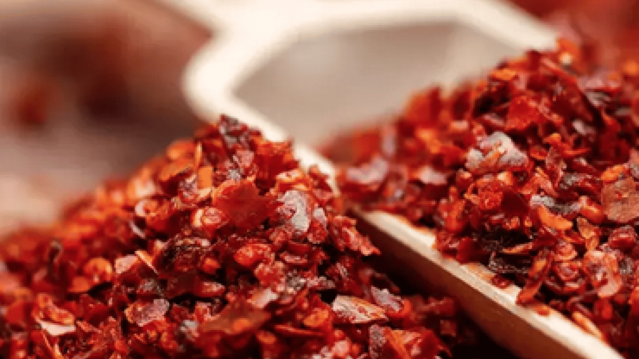 Foto - O baharatı kullanmadan önce mutlaka suda yıkayın! Meğer sebebi bakın neymiş...