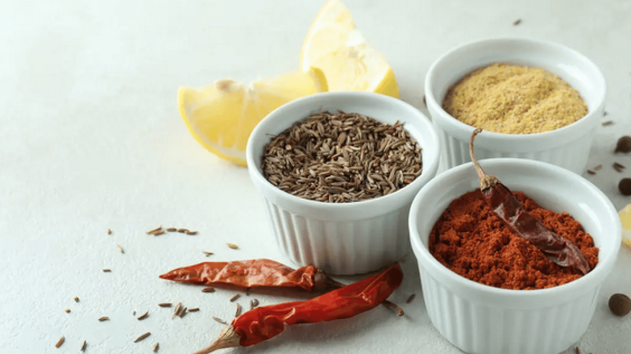 Foto - O baharatı kullanmadan önce mutlaka suda yıkayın! Meğer sebebi bakın neymiş...