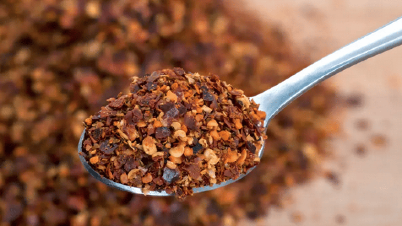 Foto - O baharatı kullanmadan önce mutlaka suda yıkayın! Meğer sebebi bakın neymiş...