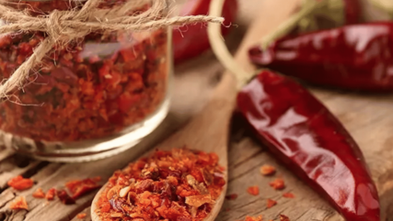 Foto - O baharatı kullanmadan önce mutlaka suda yıkayın! Meğer sebebi bakın neymiş...