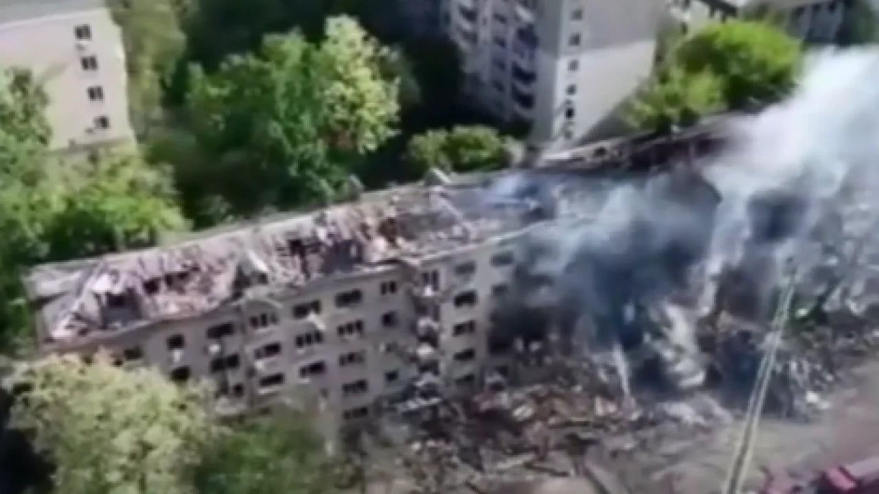 Foto - O füzeyle misilleme yaptılar! Her yer cehenneme döndü!