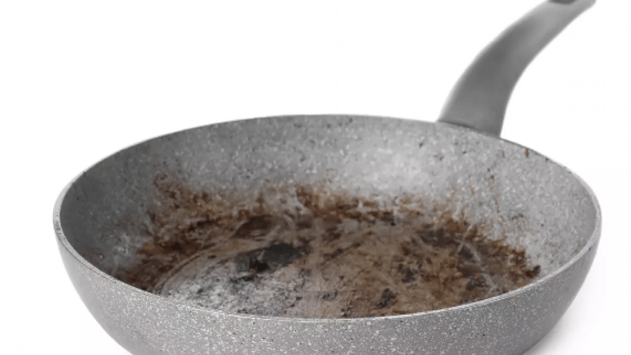 Foto - O hastalık geliyorum diyor maalesef: Teflon tavanızda bu izi görürseniz sakın kullanmayın