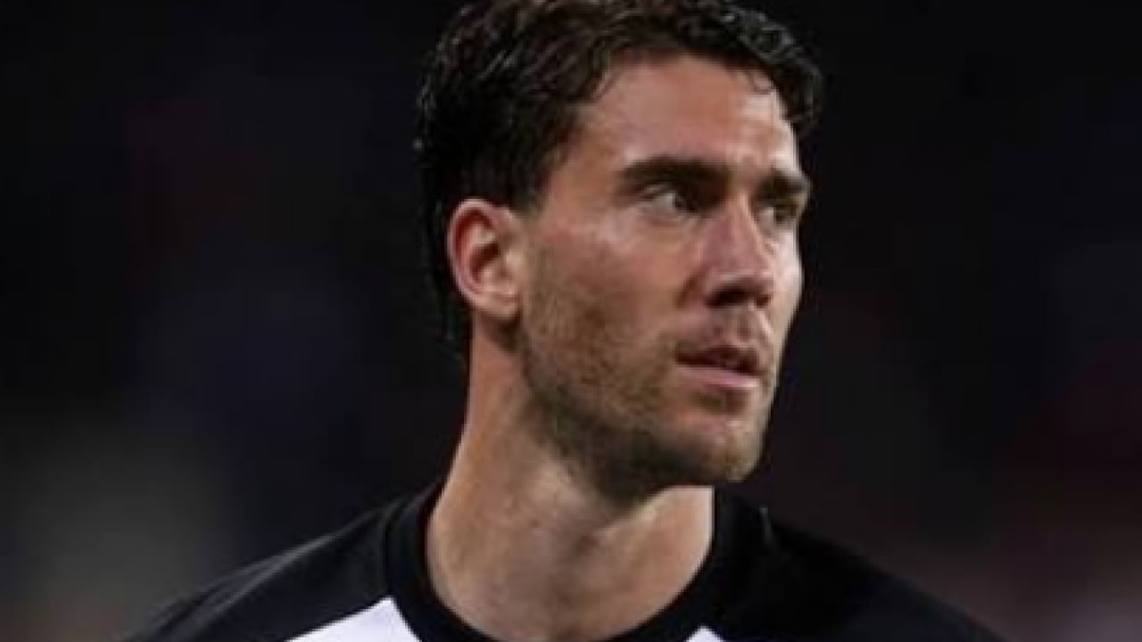 O iddiaların ardı arkası kesilmiyor... Vlahovic'de koz Salah