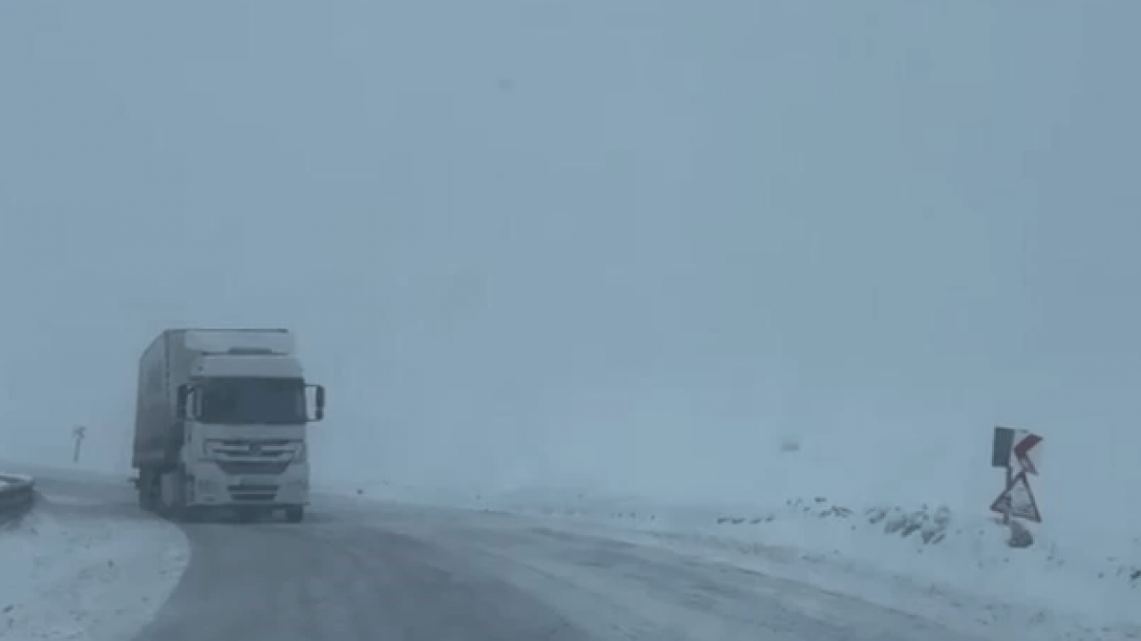 Foto - O ilde kar alarmı! Ulaşım durma noktasına geldi
