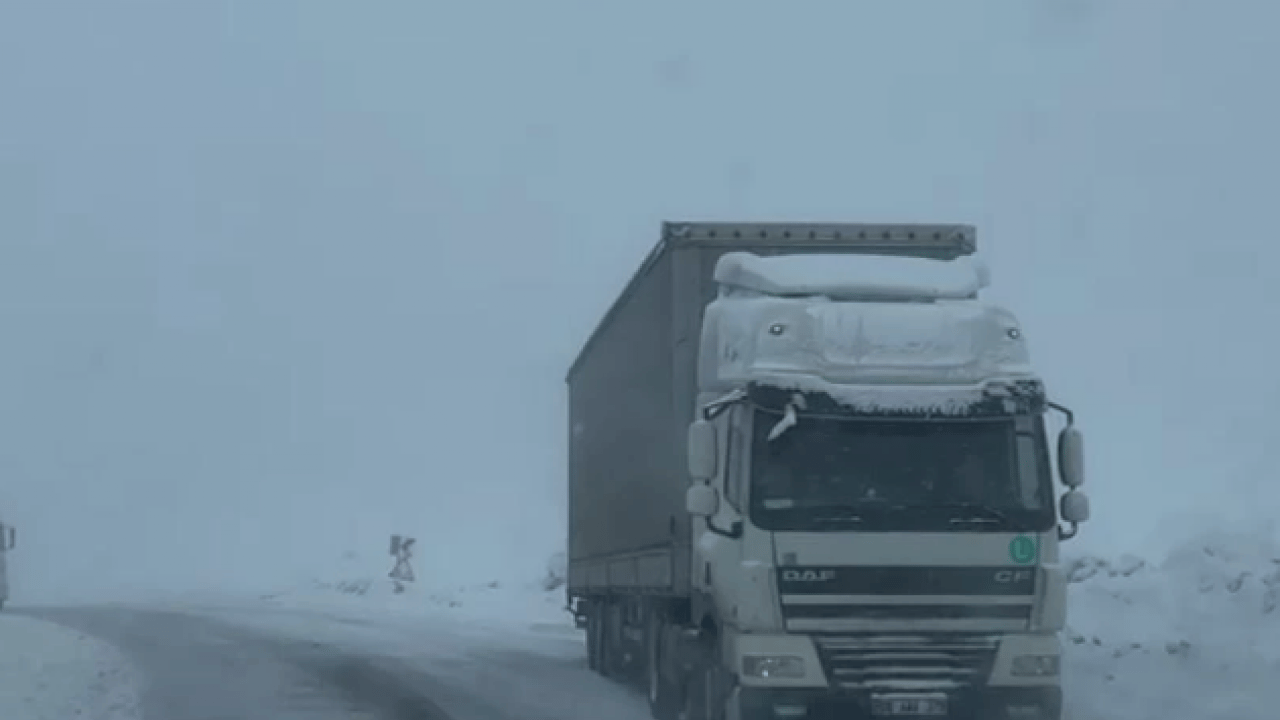 Foto - O ilde kar alarmı! Ulaşım durma noktasına geldi
