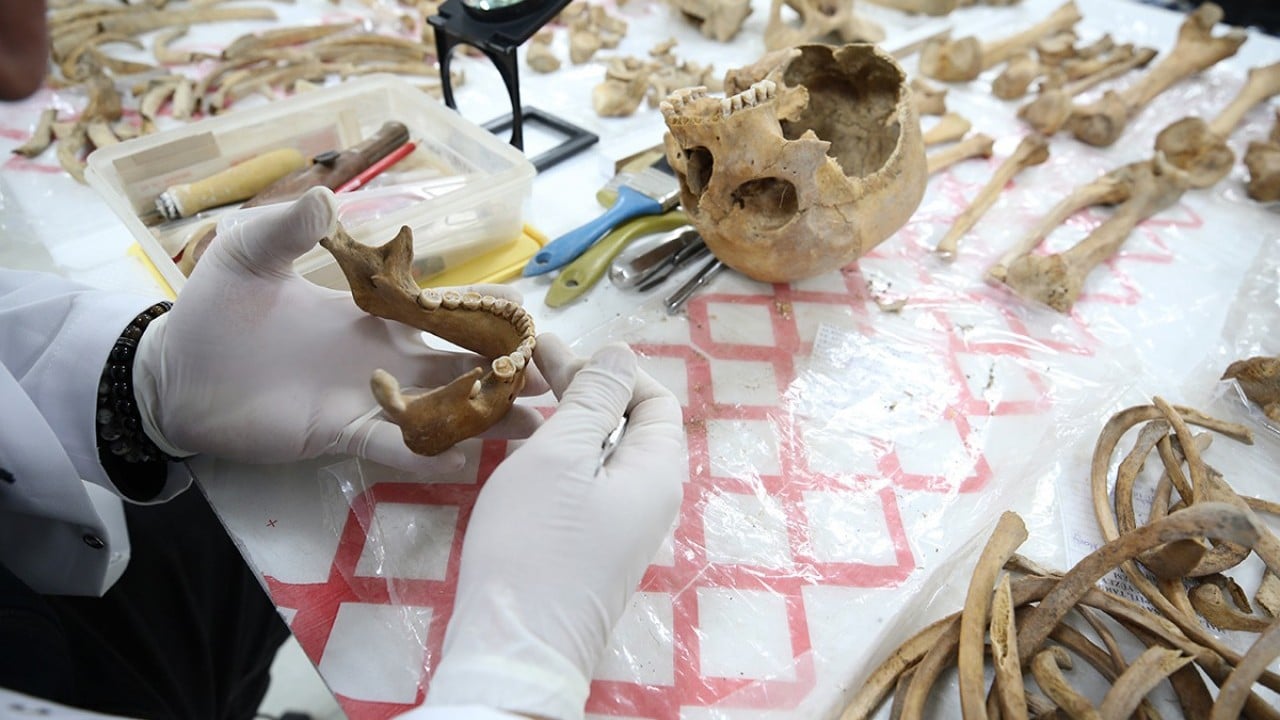 Foto - O ilimizde fışkıran tarih gün yüzüne çıkarılıyor: 72 insan iskeleti masaya yatırıldı…